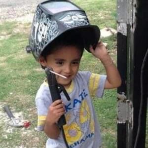 Meet your Posher, Martinez